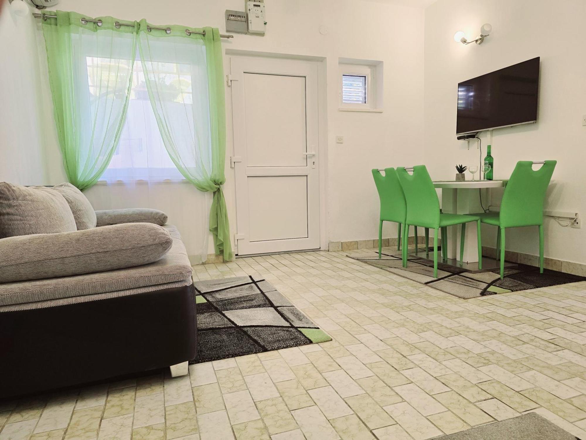 Apartments Jelic ティスノ エクステリア 写真